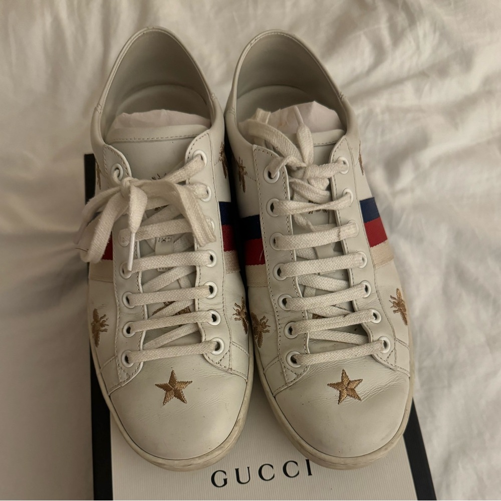 Gucci White Sneakers with Gold Stars and Red Blue Stripes